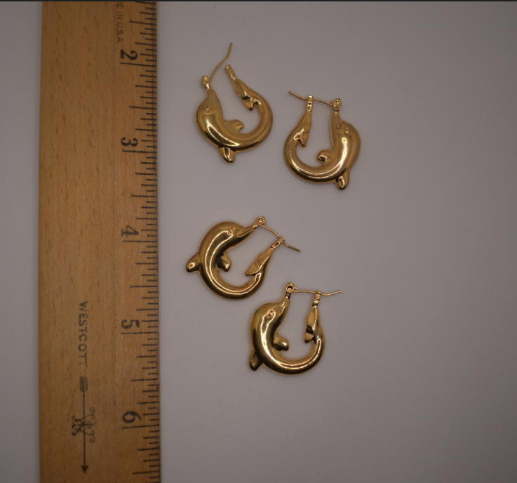Two pairs of 1970-80's vintage gold tone dolphin hoop earrings 7/8" diameter