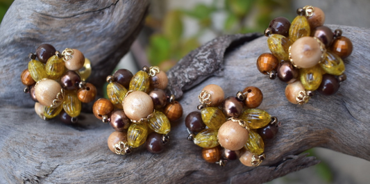 Two pairs of 1950-60s vintage brown bead cluster earrings