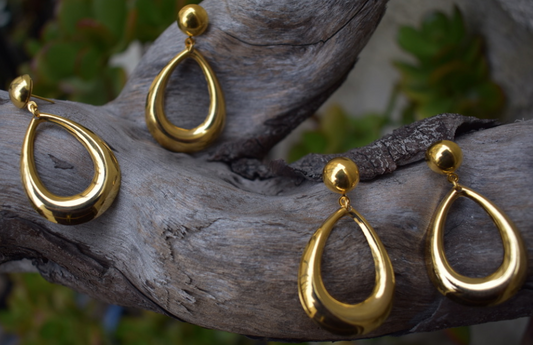 Two pairs of 1970-90's vintage gold tone dangle hoop earrings