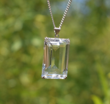 One 1930's Vintage Glass Faceted Rectangular Crystal Necklace