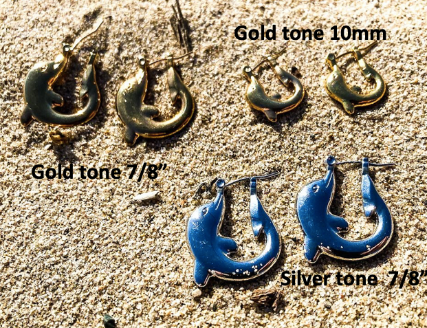 Two pairs of 1970-80's vintage gold tone dolphin hoop earrings 10 mm diameter
